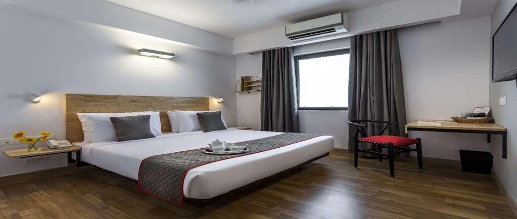 Hotel Oyo Townhouse 5 Jubilee Hills Hyderabad Habitación foto
